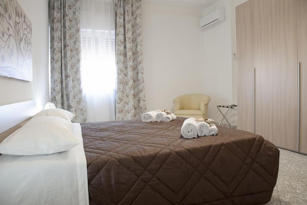 Il mare in città. Appartamento vista mare Monopoli Esterno foto